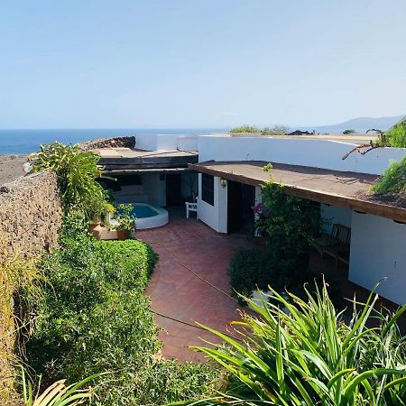 Beautiful 3-Bed Vacation House In Macher Exterior photo