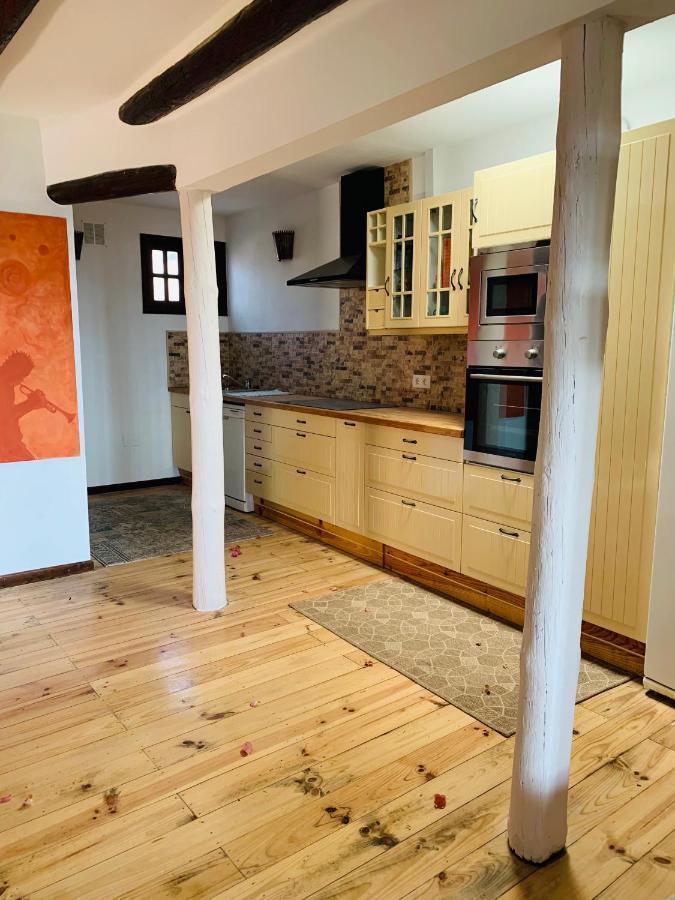 Beautiful 3-Bed Vacation House In Macher Exterior photo